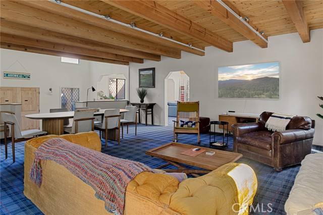 Detail Gallery Image 23 of 64 For 951 Osprey, Lake Arrowhead,  CA 92352 - 4 Beds | 4 Baths