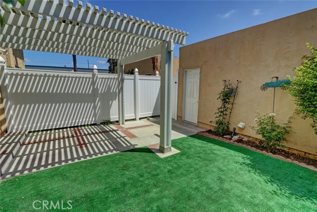 17077 Los Modelos Street, Fountain Valley CA: https://media.crmls.org/medias/8003d31e-7a07-4b08-9c6a-7100068d0fe2.jpg
