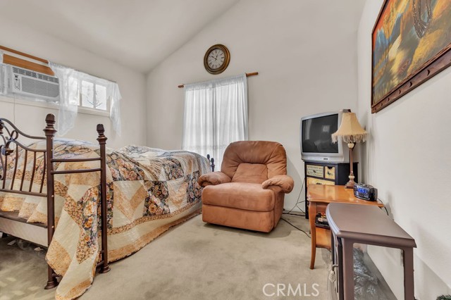 312 Border Street, Frazier Park CA: https://media.crmls.org/medias/8003dd43-2e1b-4cee-9886-52393b792b7c.jpg