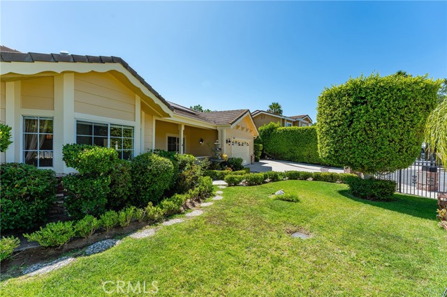 22501 Marilla Street, Chatsworth CA: https://media.crmls.org/medias/80043d4e-0254-4f02-8513-2c16a4ec058f.jpg