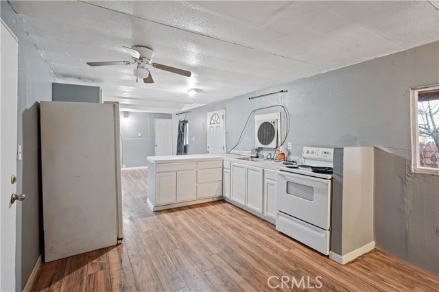 Detail Gallery Image 11 of 26 For 4012 Jeannie, Kelseyville,  CA 95451 - 2 Beds | 1 Baths