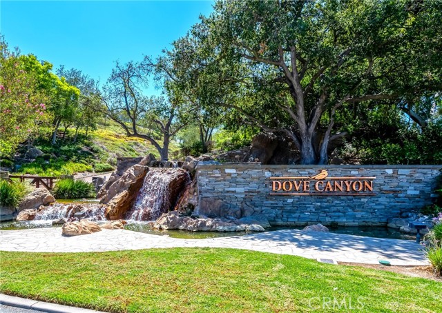 11 Somerset, Trabuco Canyon CA: https://media.crmls.org/medias/800590af-cc32-4212-a15a-e2a5a0522ba5.jpg