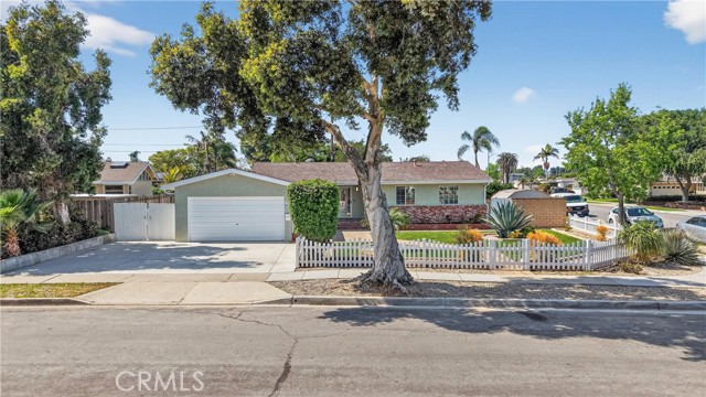 Detail Gallery Image 6 of 61 For 3023 Murray, Costa Mesa,  CA 92626 - 4 Beds | 2 Baths