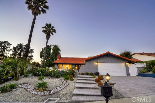 28639 Quaint Street, Agoura Hills CA: https://media.crmls.org/medias/80070d39-d1a8-4b42-9393-d9cbd92054db.jpg