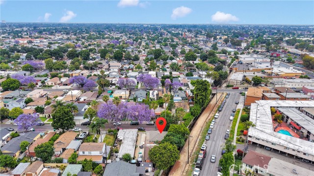 470 E Home Street, Long Beach CA: https://media.crmls.org/medias/80075acf-f3c3-4fbc-a68f-157a0e94c71a.jpg