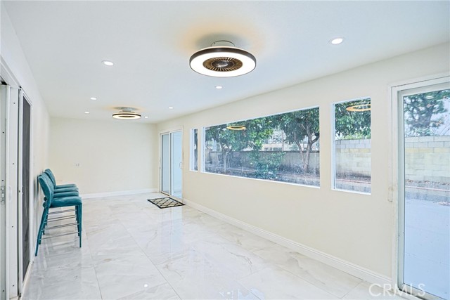 Detail Gallery Image 14 of 31 For 17230 San Lorenzo Cir, Fountain Valley,  CA 92708 - 4 Beds | 3 Baths