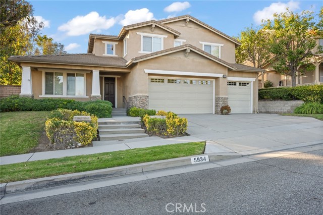 Detail Gallery Image 2 of 38 For 5934 Greyville Pl, Rancho Cucamonga,  CA 91739 - 4 Beds | 3 Baths