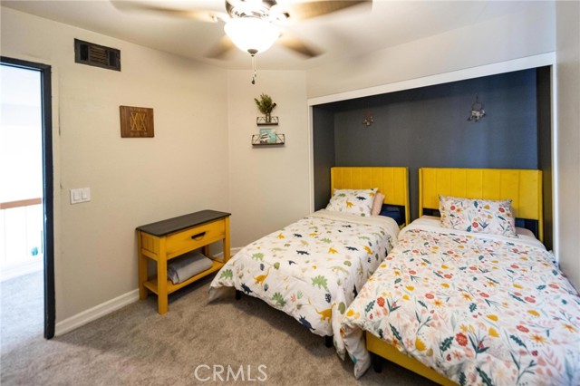 25444 Clover Glen Circle, Murrieta CA: https://media.crmls.org/medias/8008c18f-927d-4292-bf51-67c38ffafd3e.jpg