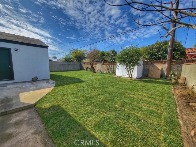 13927 Brightwell Avenue, Paramount, California 90723, 3 Bedrooms Bedrooms, ,2 BathroomsBathrooms,Single Family Residence,For Sale,Brightwell,RS25037269