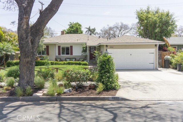 Detail Gallery Image 1 of 26 For 1002 Fairbrook Ln, Santa Ana,  CA 92706 - 3 Beds | 2 Baths