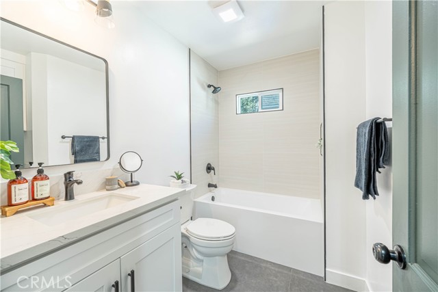 Detail Gallery Image 17 of 35 For 3327 Lowell Ave, Los Angeles,  CA 90032 - 3 Beds | 2 Baths