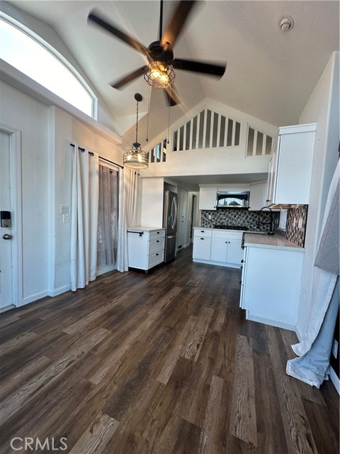 Detail Gallery Image 8 of 25 For 3600 W Florida Ave, Hemet,  CA 92545 - 1 Beds | 1 Baths