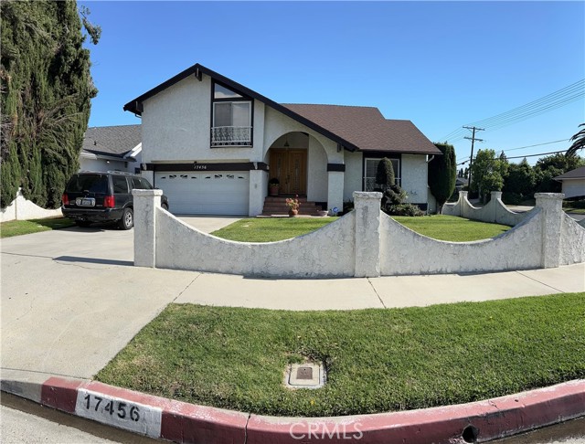 Detail Gallery Image 1 of 42 For 17456 Hiawatha St, Granada Hills,  CA 91344 - 4 Beds | 2/1 Baths
