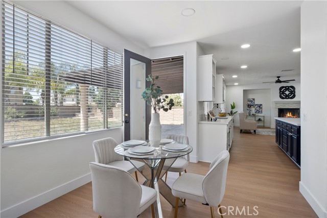 32035 Old Country Court, Winchester CA: https://media.crmls.org/medias/800bffb8-911a-4a0e-b517-6a36d0398ae6.jpg