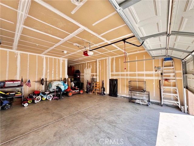 Detail Gallery Image 59 of 63 For 30912 Tadpole St, Visalia,  CA 93291 - 3 Beds | 2 Baths