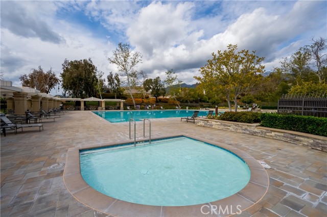 Detail Gallery Image 28 of 31 For 21241 Oakridge Ln, Trabuco Canyon,  CA 92679 - 3 Beds | 2/1 Baths