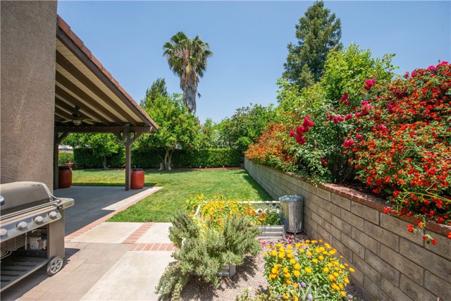 Detail Gallery Image 33 of 36 For 22447 Poplar St, Saugus,  CA 91390 - 4 Beds | 3 Baths
