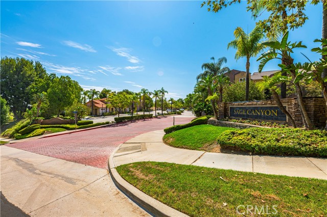 Detail Gallery Image 1 of 1 For 2350 Del Mar Way #303,  Corona,  CA 92882 - 1 Beds | 1 Baths