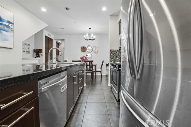 965 Acacia Lane, Montebello CA: https://media.crmls.org/medias/800db880-0a39-4381-8278-3ed17dc41948.jpg