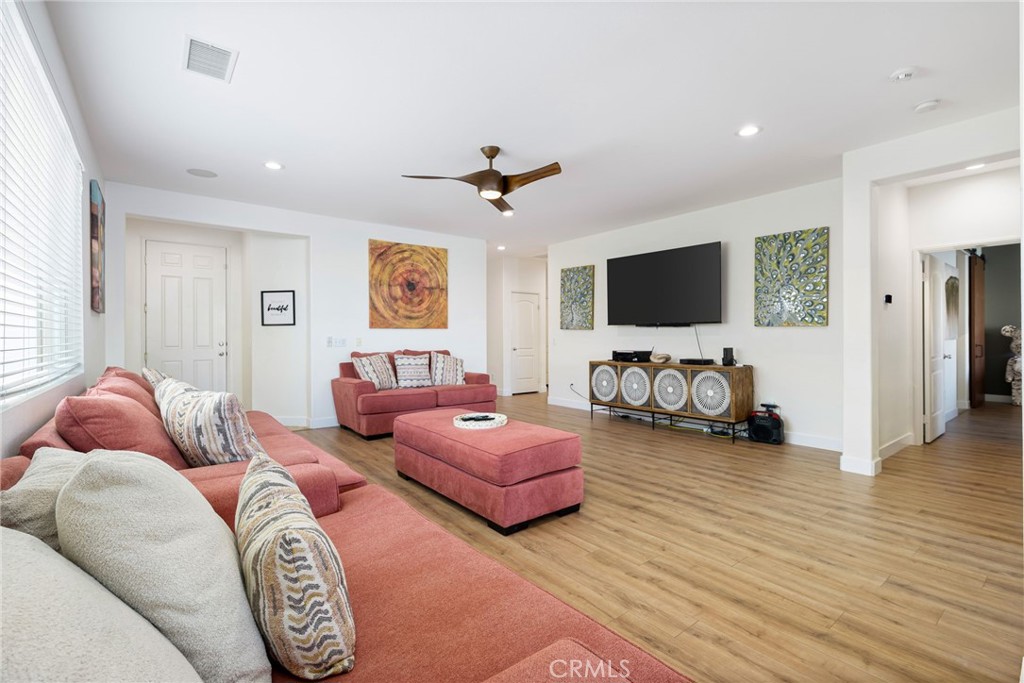 MLS #SR25244556 image #15