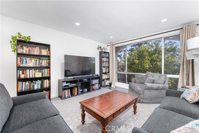 6199 Canterbury Drive, 303 photo 4