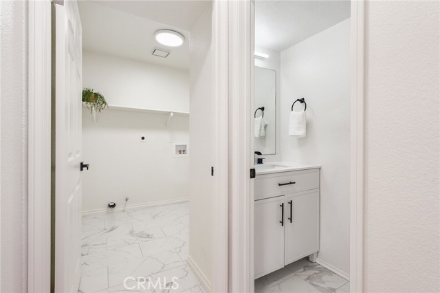 Detail Gallery Image 15 of 24 For 37933 Sweetbrush St, Palmdale,  CA 93552 - 4 Beds | 3 Baths