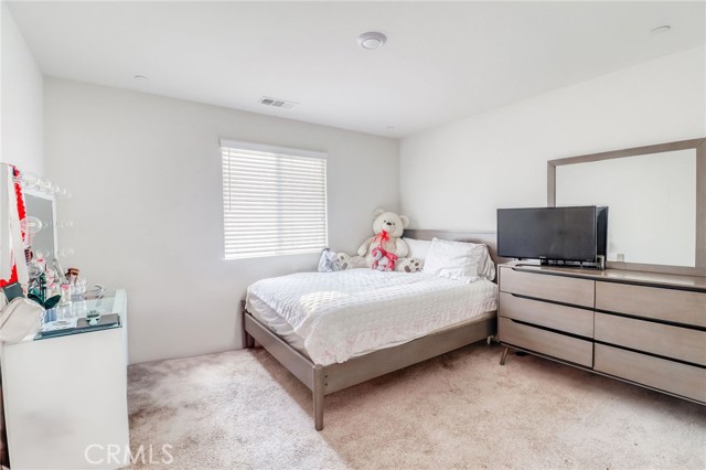 12805 Wainwright, Moreno Valley CA: https://media.crmls.org/medias/800f6715-5b39-4c46-95a7-ee2cddccdcc4.jpg