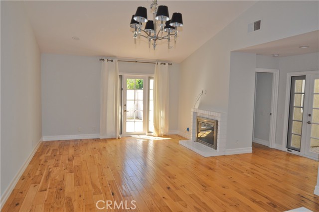 Detail Gallery Image 4 of 10 For 6 Acorn #28,  Irvine,  CA 92604 - 3 Beds | 2 Baths