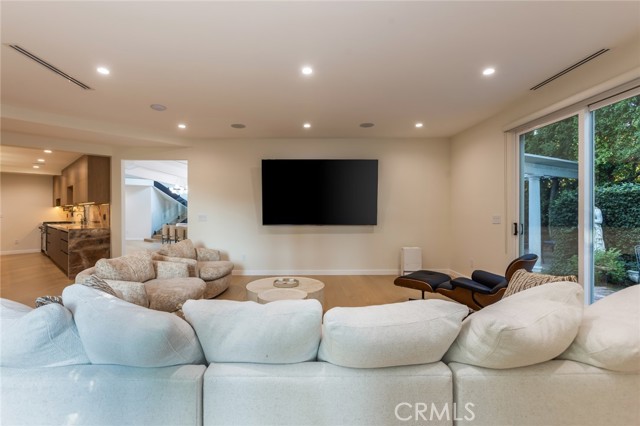 6512 Firmament photo 6