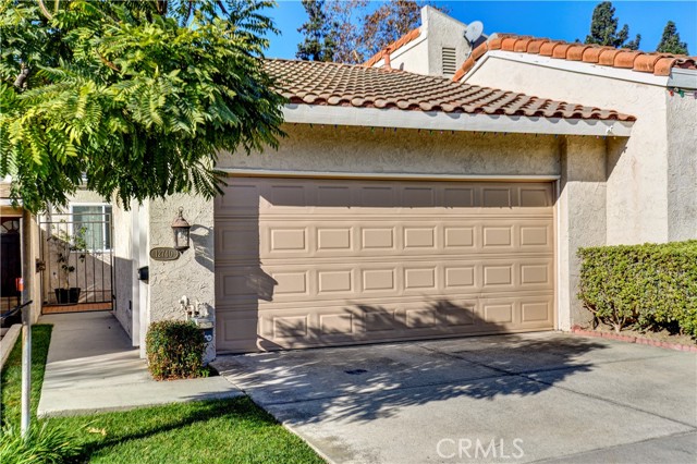 Detail Gallery Image 1 of 24 For 12740 Oxford Drive, La Mirada,  CA 90638 - 2 Beds | 2 Baths