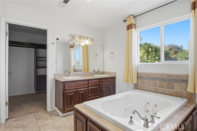 Detail Gallery Image 30 of 61 For 4316 Buckeye Ln, Atwater,  CA 95301 - 3 Beds | 3 Baths