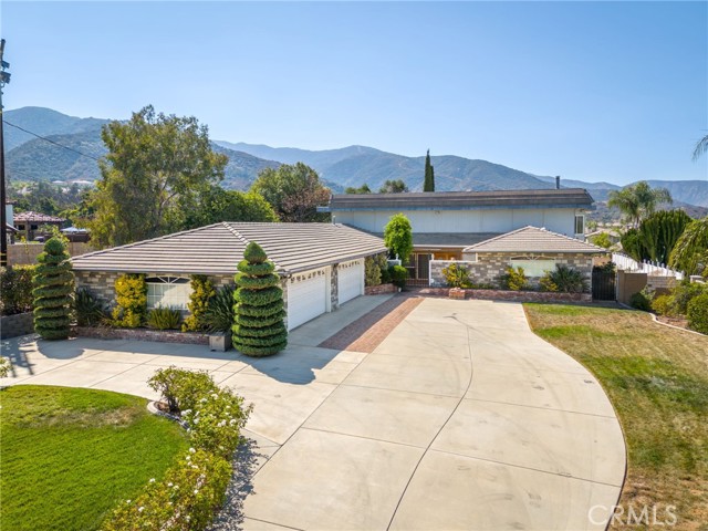 Detail Gallery Image 1 of 1 For 4020 Crown Ranch Rd, Corona,  CA 92881 - 3 Beds | 2 Baths