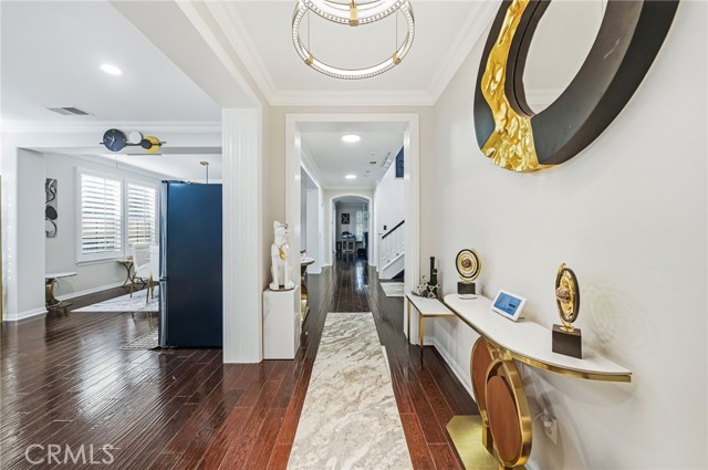 Detail Gallery Image 7 of 74 For 35409 Summerholly Ln, Murrieta,  CA 92563 - 6 Beds | 4/1 Baths