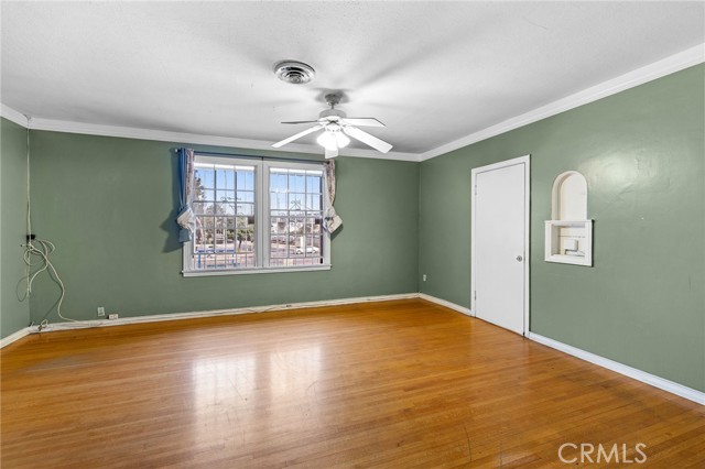 Image 19 of 34 For 1011 Willowbrook Avenue