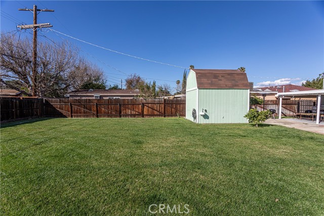 6851 Lubao Avenue, Winnetka CA: https://media.crmls.org/medias/80136b90-a369-4302-9935-afbeb2b4fedc.jpg
