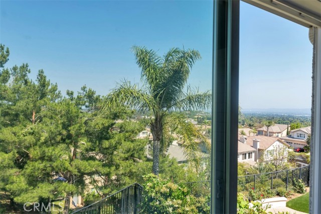 11226 Ravenna Lane, Porter Ranch CA: https://media.crmls.org/medias/801432ca-0f82-4ef3-aa1c-4dfc343d933f.jpg