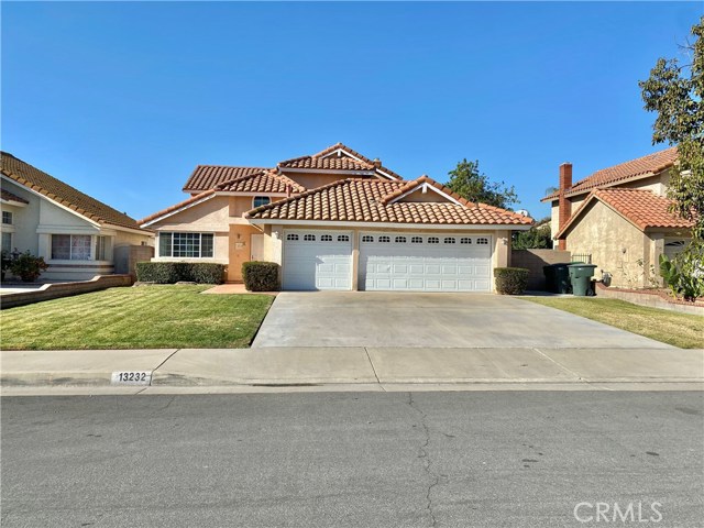 13232 Sequoia Court, Chino, CA 91710