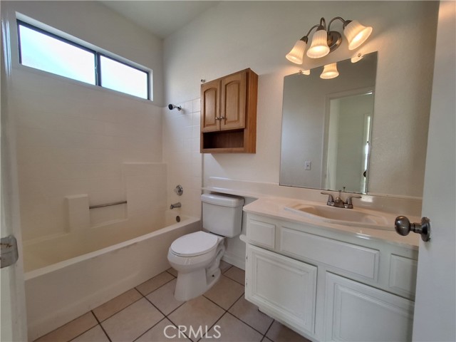 Detail Gallery Image 13 of 21 For 33868 Breckenridge, Wildomar,  CA 92595 - 4 Beds | 3 Baths