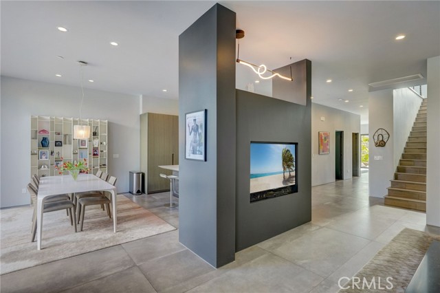 Detail Gallery Image 13 of 74 For 1145 Pine Ave, Manhattan Beach,  CA 90266 - 4 Beds | 3 Baths