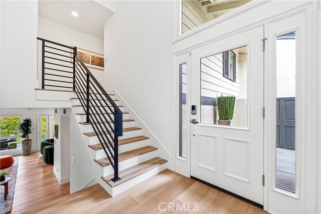 9 Jasmine Creek Dr, Corona del Mar CA: https://media.crmls.org/medias/8017718a-a9e9-458c-b213-af96c98d2fa2.jpg