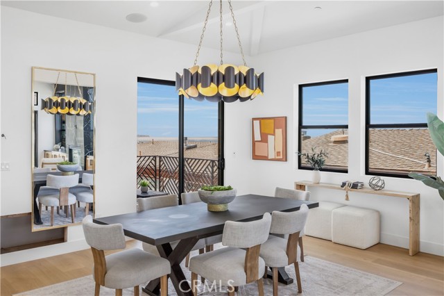 924 17th St, Hermosa Beach CA: https://media.crmls.org/medias/8017956b-4606-410f-aeb8-37e308e03a50.jpg