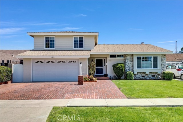 Detail Gallery Image 1 of 48 For 1854 S Gail Ln, Anaheim,  CA 92802 - 3 Beds | 2/1 Baths