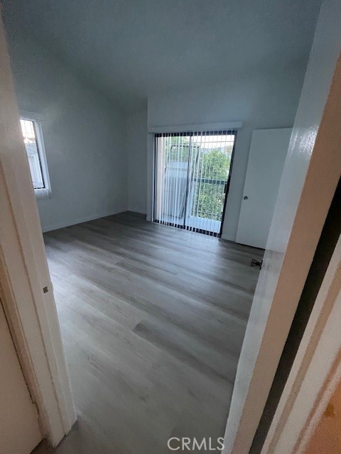 Detail Gallery Image 5 of 9 For 333 Myrtle, Glendale,  CA 91203 - 2 Beds | 2/1 Baths