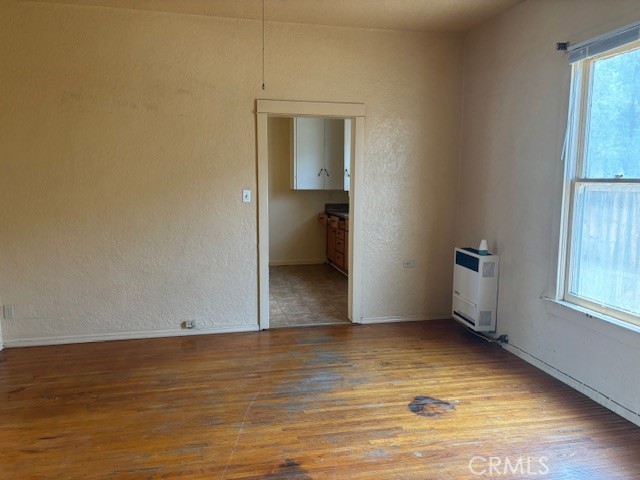 115 N Victoria Avenue, Corona CA: https://media.crmls.org/medias/801aae05-990a-4e74-8c0d-e16f87685130.jpg