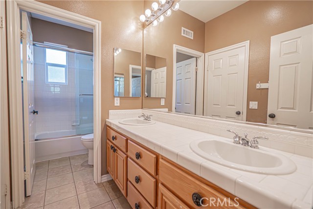 25505 Brighton Place, Stevenson Ranch CA: https://media.crmls.org/medias/801b643b-3c60-4ffb-8f79-7af23142b44e.jpg