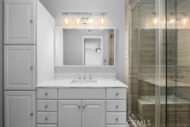 Image 43 of 46 For 17351 Via Lindo