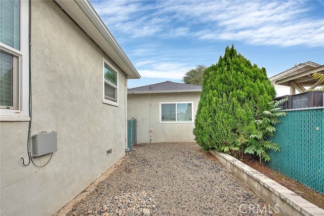 1028 Euclid Avenue, Beaumont CA: https://media.crmls.org/medias/801d02a5-238c-41a5-aaf3-f9b250f5697c.jpg