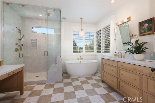 Detail Gallery Image 16 of 28 For 1949 Port Seabourne, Newport Beach,  CA 92660 - 5 Beds | 4 Baths