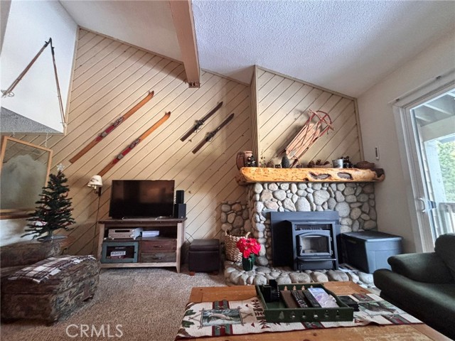 Detail Gallery Image 3 of 18 For 261 Lakeview Bld #54,  Mammoth Lakes,  CA 93546 - 1 Beds | 3 Baths