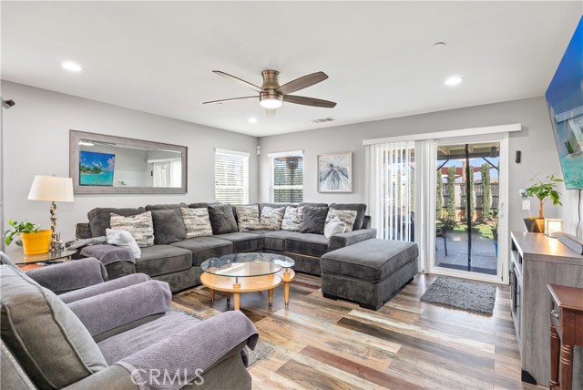 Detail Gallery Image 17 of 40 For 3319 Appalachian, Perris,  CA 92570 - 4 Beds | 2 Baths